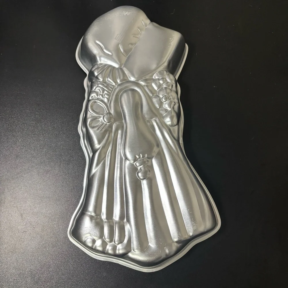 Vintage Wilton Holly Hobbie Aluminum Cake Pan Mold (1502-157)